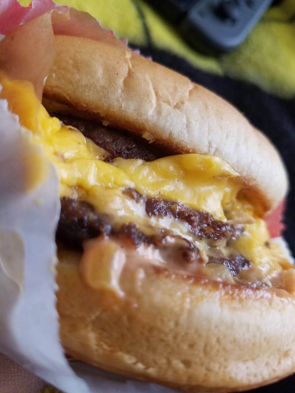 In-N-Out Burger | restaurant | 3411 W Century Blvd, Inglewood, CA 90301, USA | 8007861000 OR +1 800-786-1000