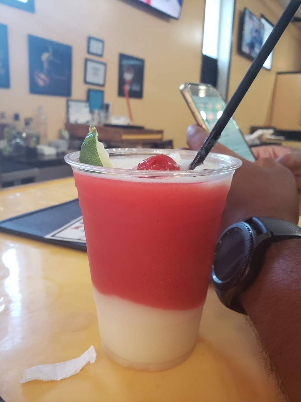 Daiquiri Life Bar & Grill | restaurant | 22 Bollingbrook St, Petersburg, VA 23803, USA | 8044313713 OR +1 804-431-3713