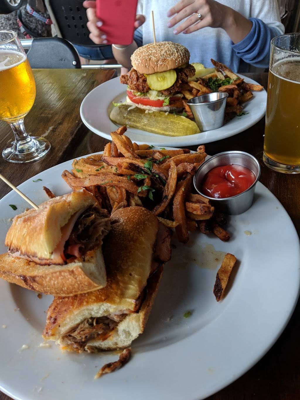 North Third | restaurant | 801 N 3rd St, Philadelphia, PA 19123, USA | 2154133666 OR +1 215-413-3666