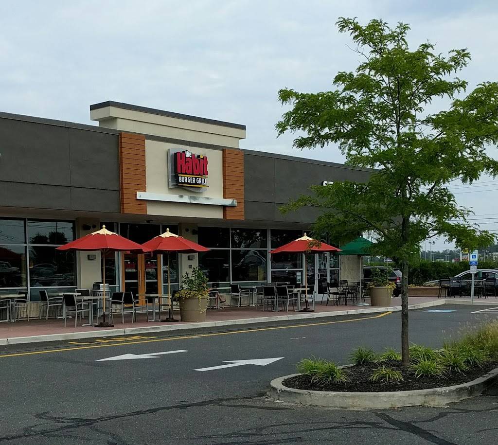 The Habit Burger Grill | restaurant | 178 NJ-35, Eatontown, NJ 07724, USA | 7325445401 OR +1 732-544-5401