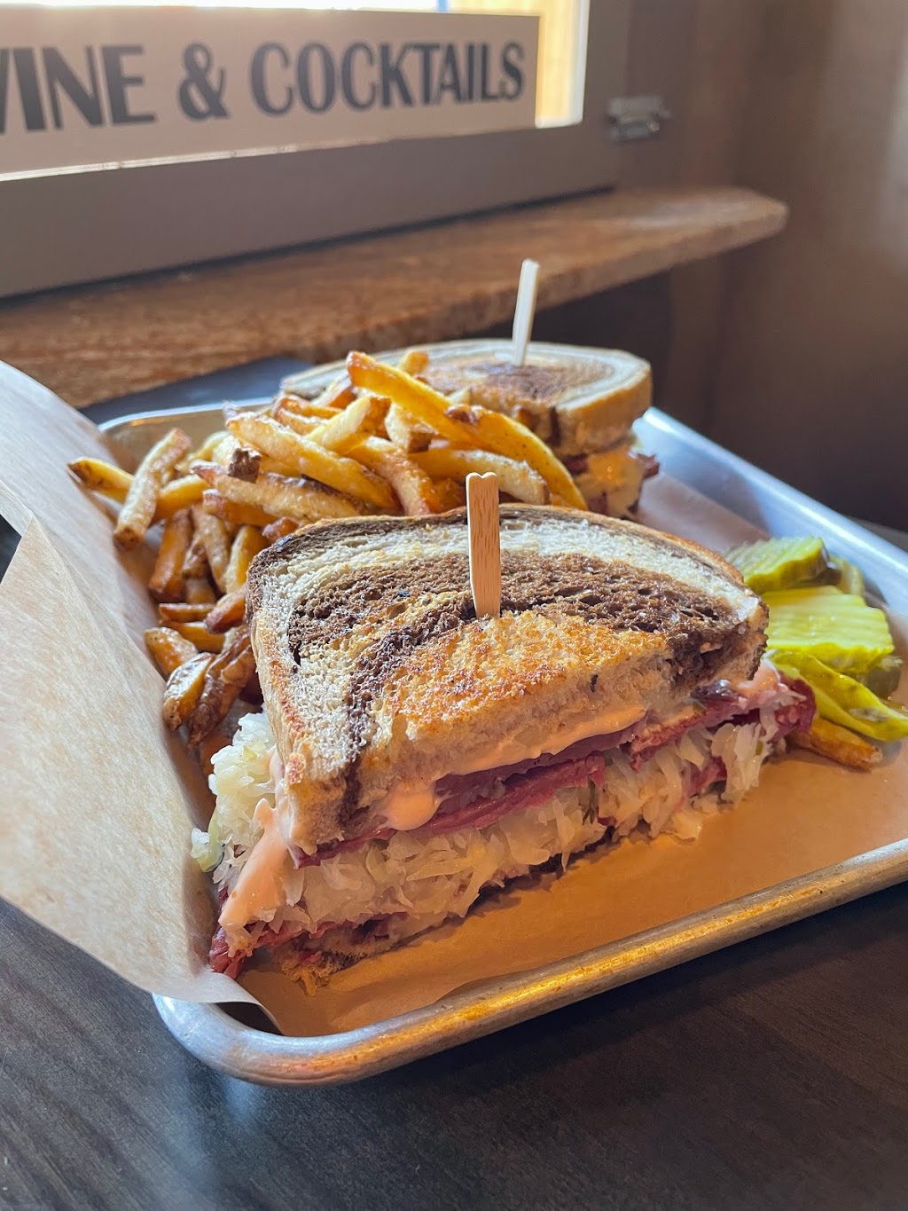 KiX ON MAIN | restaurant | 170 S Main St, Canandaigua, NY 14424, USA | 5859053056 OR +1 585-905-3056