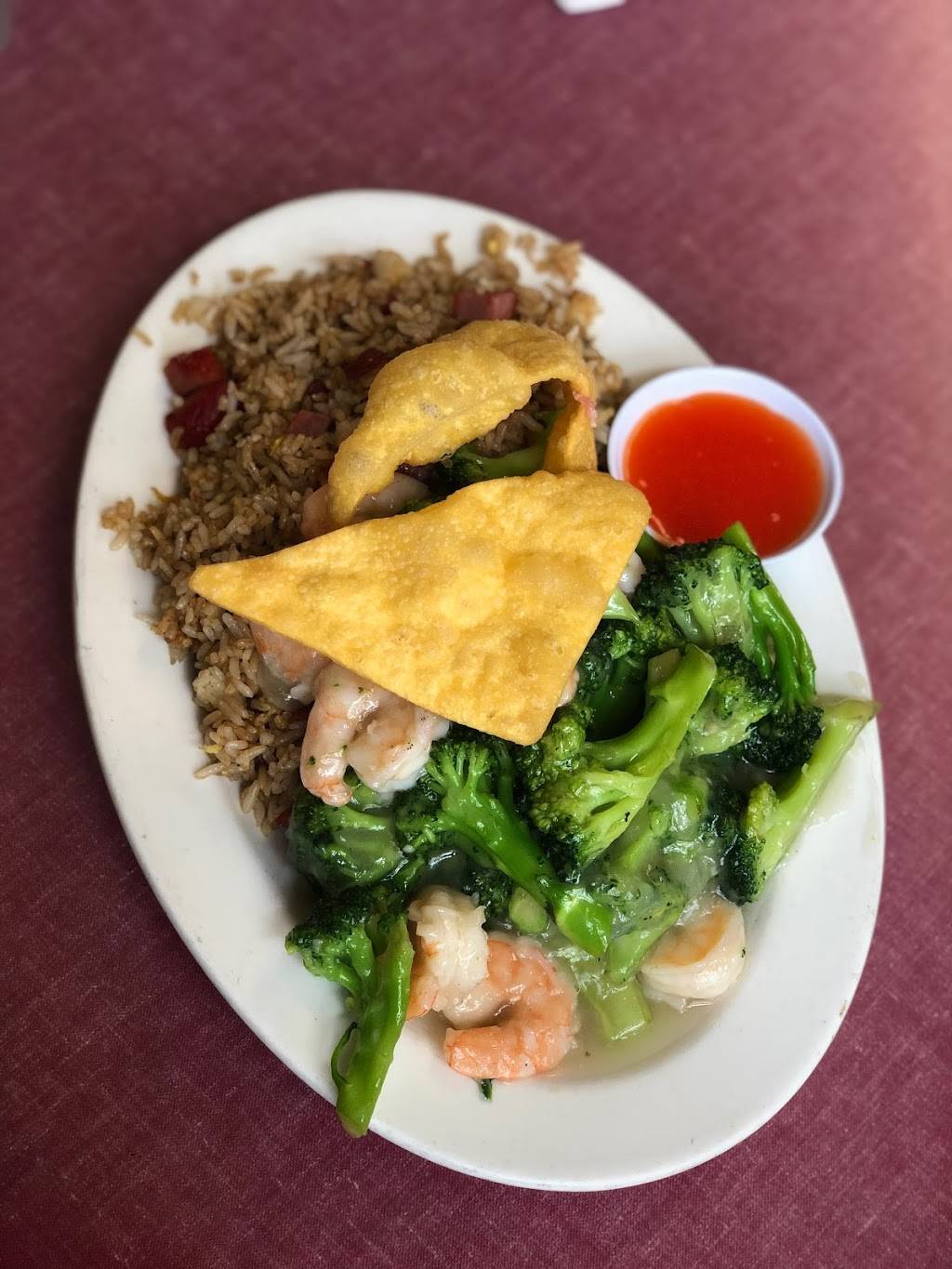 China Village Restaurant | restaurant | 935 N Yosemite St, Stockton, CA 95203, USA | 2094652323 OR +1 209-465-2323