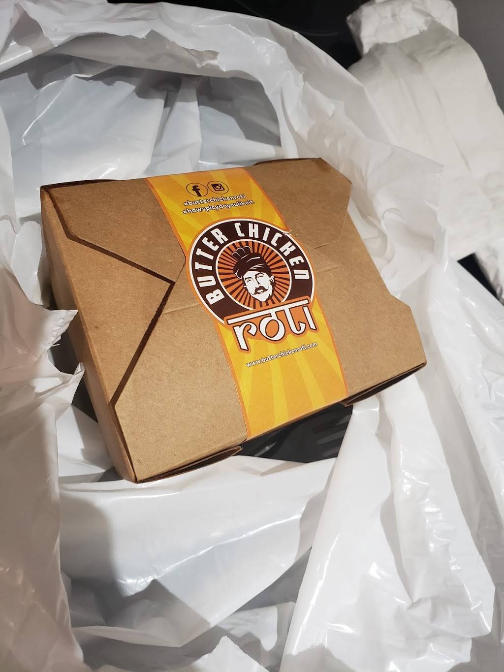 Butter Chicken Roti - Mississauga | restaurant | 213 Queen St S, Mississauga, ON L5M 1L6, Canada | 9055677684 OR +1 905-567-7684