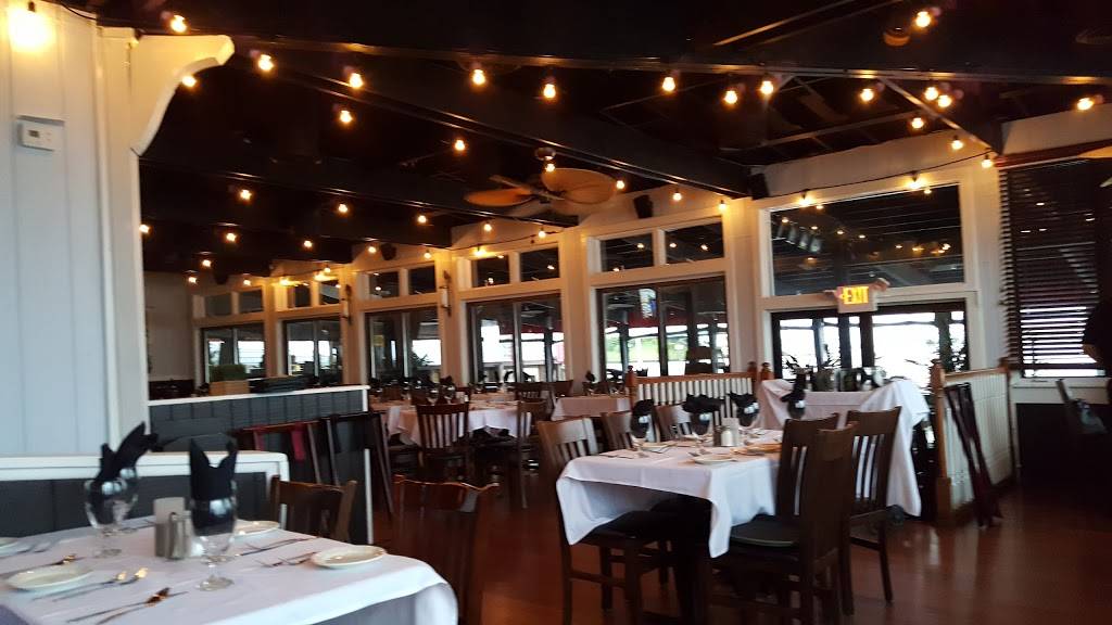 The Wharf | restaurant | 708 W Burk Ave, Wildwood, NJ 08260, USA | 6095226336 OR +1 609-522-6336