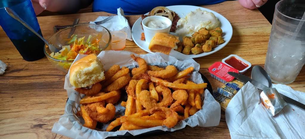 Buttercups Kitchen | restaurant | 908 N Main St, Cave City, AR 72521, USA | 8702835000 OR +1 870-283-5000