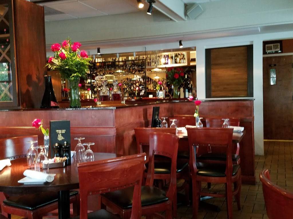 Vienna Wine Bar | restaurant | 9100 W State Rd 84, Davie, FL 33324, USA | 9544231961 OR +1 954-423-1961