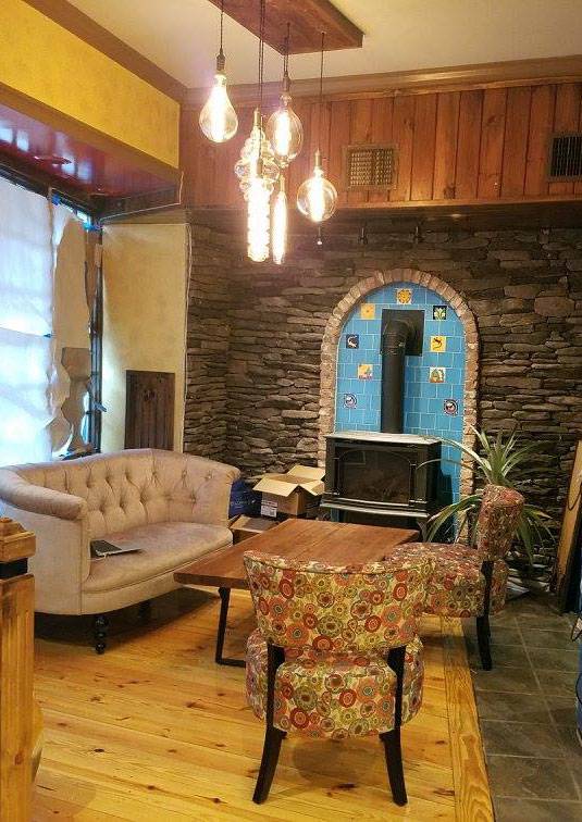 La Charla Mexican Restaurant | restaurant | 1526, 127 Main St, New Paltz, NY 12561, USA | 8456338276 OR +1 845-633-8276