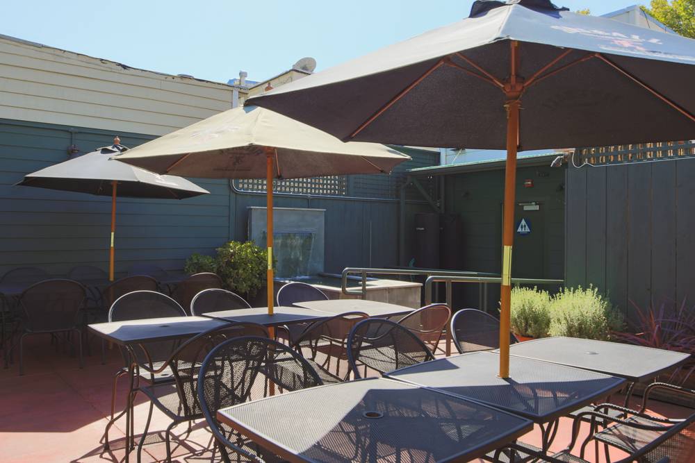 Café Lotus | restaurant | 1912 Sir Francis Drake Blvd, Fairfax, CA 94930, USA | 4154577836 OR +1 415-457-7836