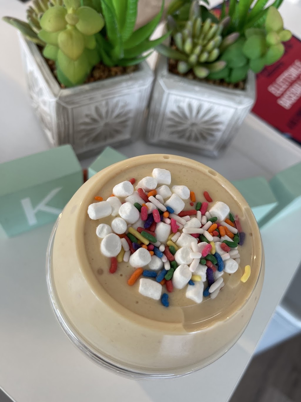 The Healthy Hangout | restaurant | 5015 State Rd 46, Bloomington, IN 47404, USA | 8123613289 OR +1 812-361-3289