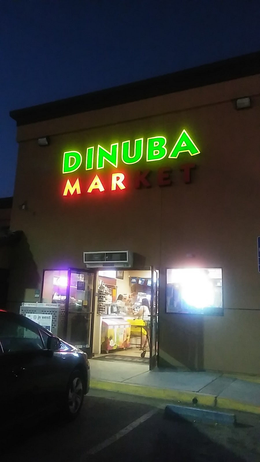 Dinuba Market | restaurant | 649 W Kern St, Dinuba, CA 93618, USA | 5593155313 OR +1 559-315-5313