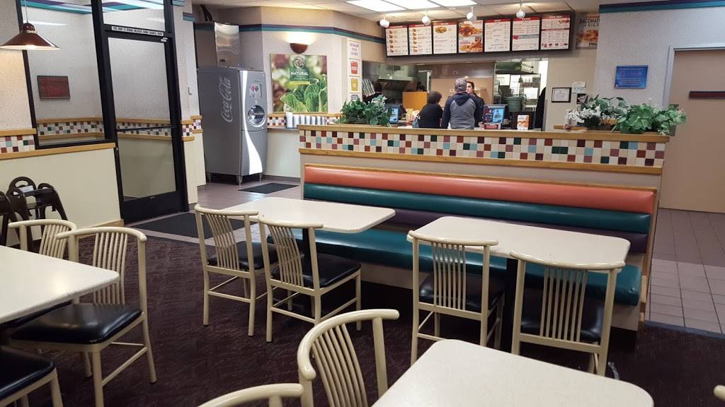 Wendys | restaurant | 2620 Hilltop Dr, Redding, CA 96002, USA | 5302217373 OR +1 530-221-7373