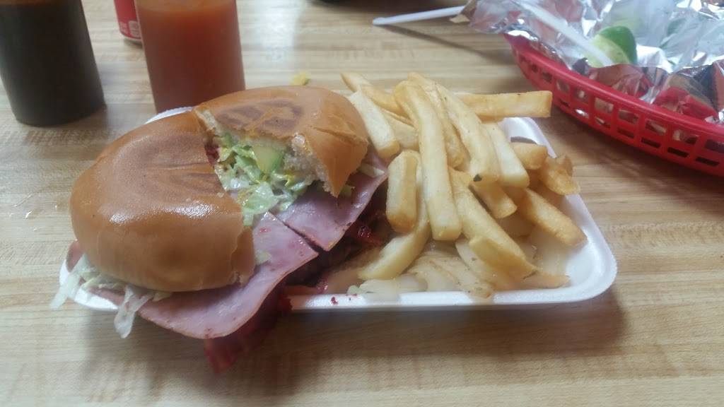 Carnitas La Cotorra | restaurant | 3031 S 1st St, Garland, TX 75041, USA | 2147033100 OR +1 214-703-3100