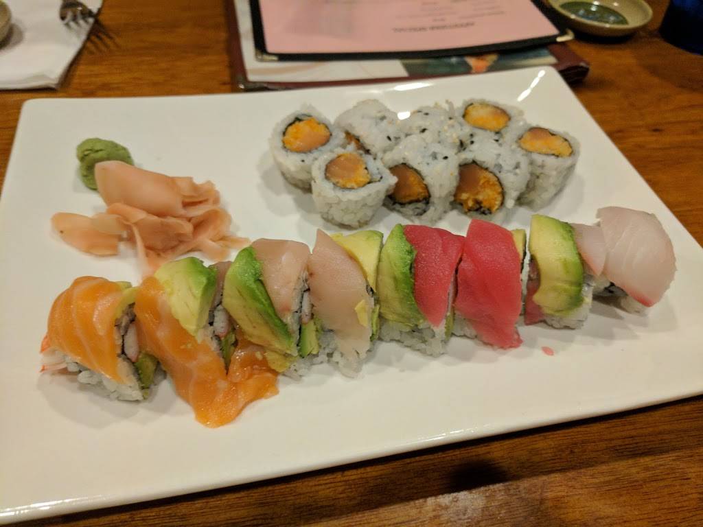 Thai Basil & Sushi Zen | restaurant | 3330 Cobb Pkwy NW #316, Acworth, GA 30101, USA | 7709758909 OR +1 770-975-8909