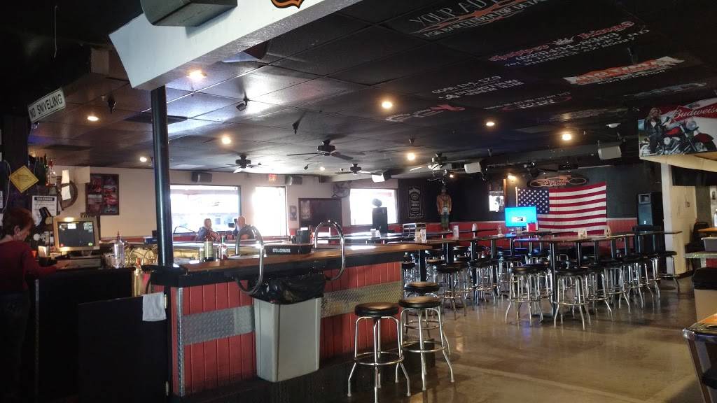 Steel Horse Saloon | restaurant | 1818 W Bell Rd, Phoenix, AZ 85023, USA | 6029428778 OR +1 602-942-8778