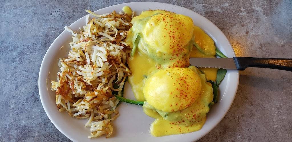 Chatterbox North Family Restaurant | restaurant | 2710 US-19 ALT, Palm Harbor, FL 34683, USA | 7277863736 OR +1 727-786-3736