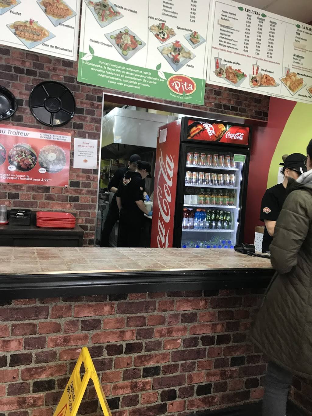 Restaurant Super Pita | restaurant | 298 Rue King Ouest, Sherbrooke, QC J1H 1R3, Canada | 8198230009 OR +1 819-823-0009