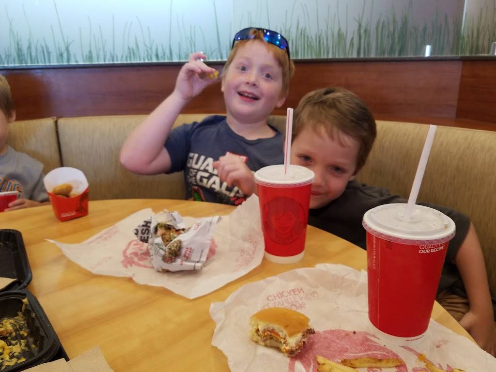 Wendys | restaurant | 1415 N 21st St, Newark, OH 43055, USA | 7403663707 OR +1 740-366-3707