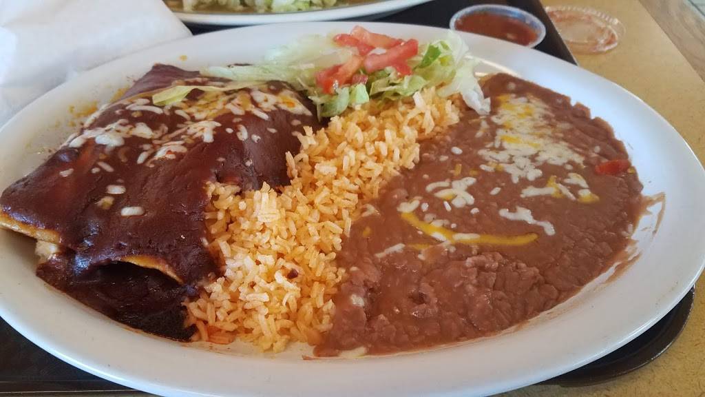 El Faro Mexican Foods | restaurant | 2280 Monument Blvd, Concord, CA 94520, USA | 9258270976 OR +1 925-827-0976