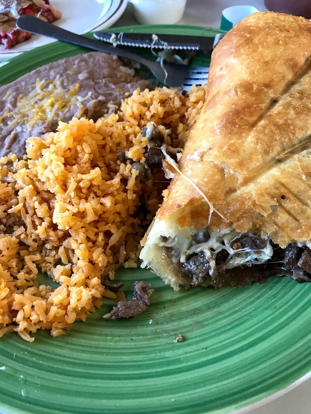 La Cabaña | restaurant | 701 N Grandview Blvd, Waukesha, WI 53188, USA | 2628754592 OR +1 262-875-4592