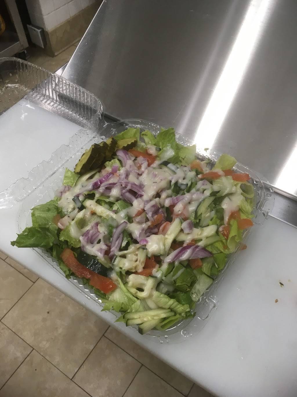 The Bee Hive | restaurant | 13308 E. Whittier Blvd, Whittier, CA 90602, USA | 5629459002 OR +1 562-945-9002