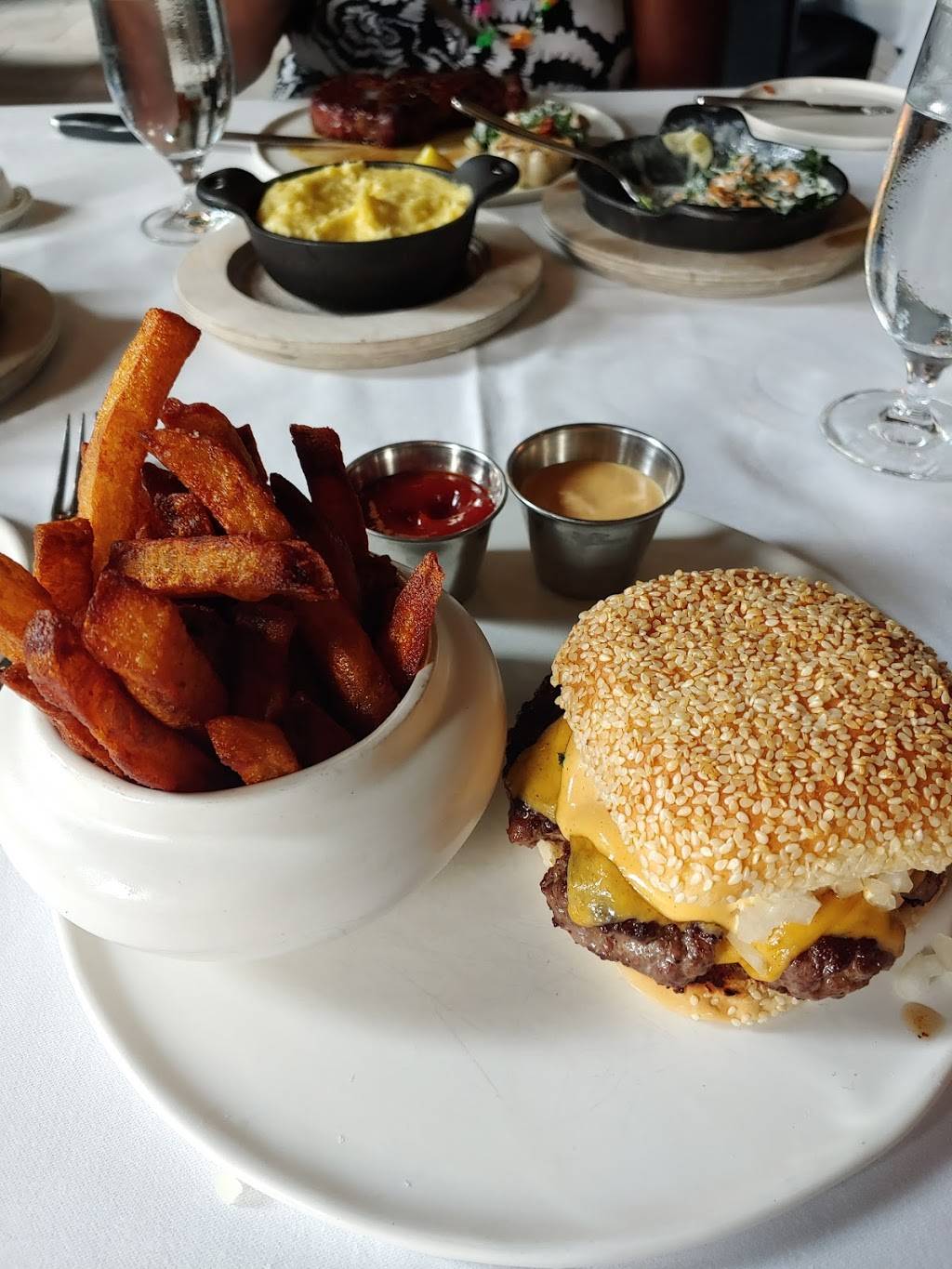 Prime 109 | restaurant | 300 E Main St, Charlottesville, VA 22902, USA | 4344225094 OR +1 434-422-5094