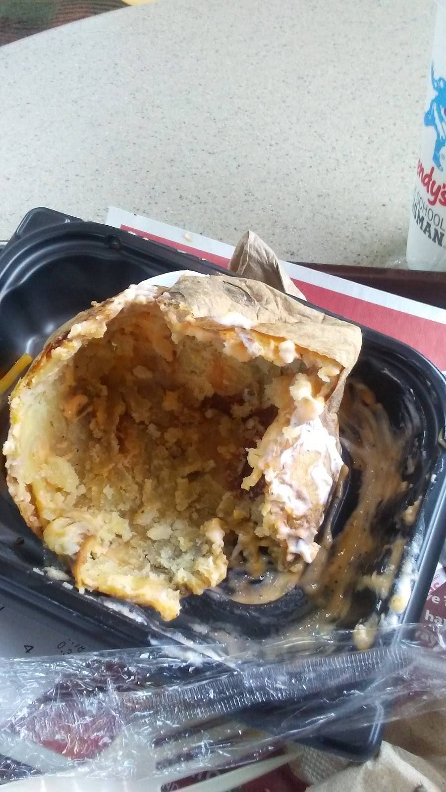 Wendys | restaurant | 1905 S Church St, Murfreesboro, TN 37130, USA | 6158950955 OR +1 615-895-0955