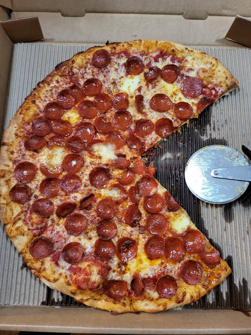 Romeos Pizza | meal takeaway | 987 S Washington St, Millersburg, OH 44654, USA | 3303908444 OR +1 330-390-8444