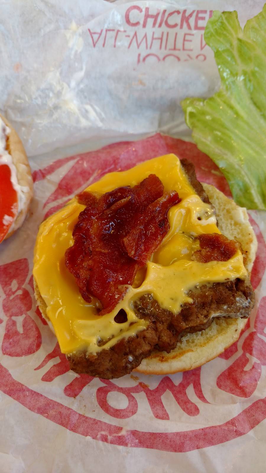 Wendys | restaurant | 2120 S Edwin C Moses Blvd, Dayton, OH 45417, USA | 9372221255 OR +1 937-222-1255