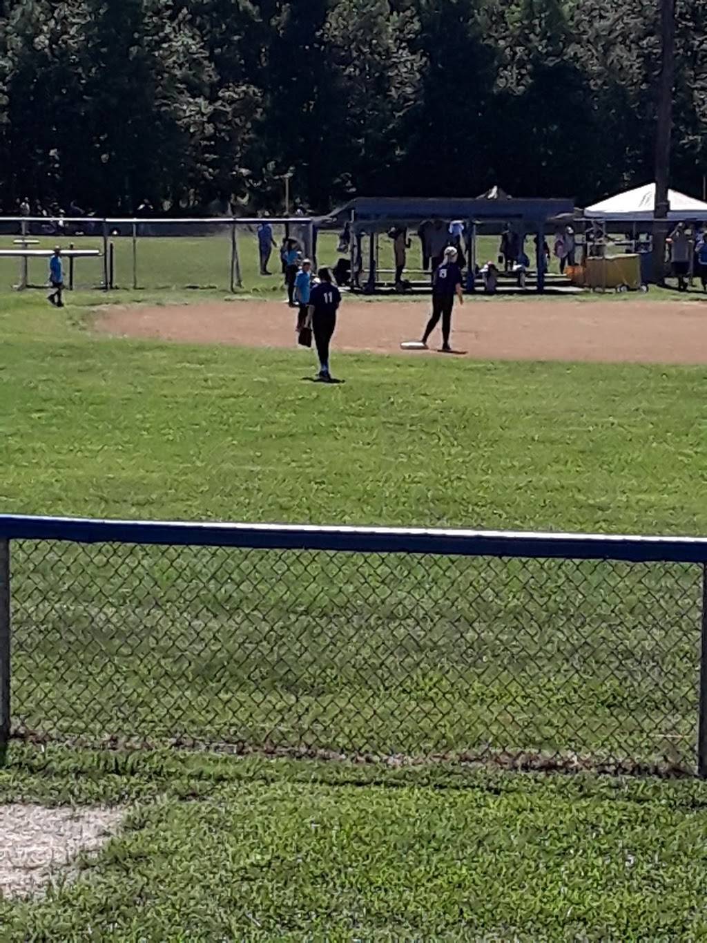 Bristol Township National Lg | restaurant | 1900 Summit Ave, Croydon, PA 19021, USA | 2157851644 OR +1 215-785-1644