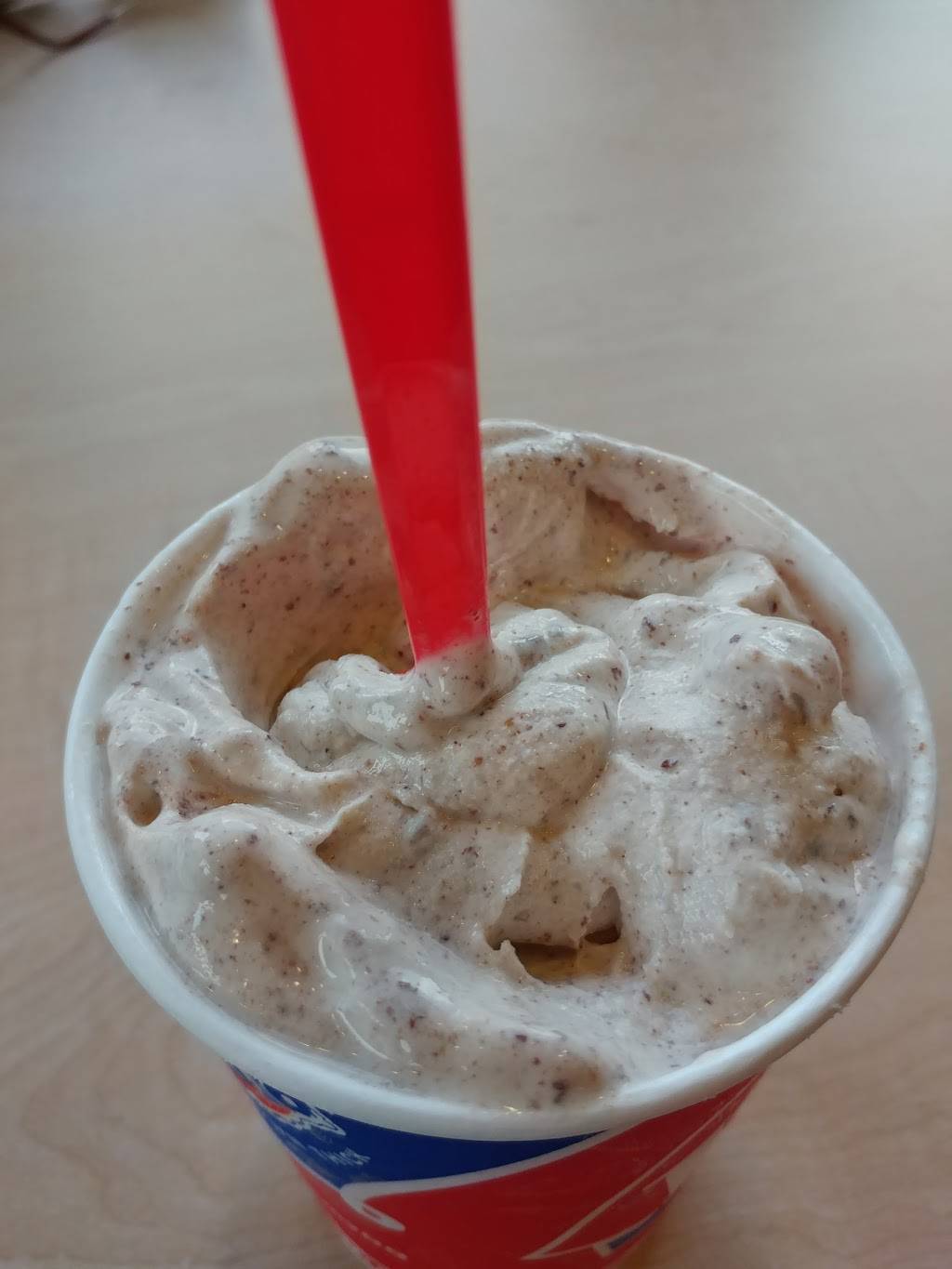 Dairy Queen Grill & Chill | restaurant | 910 Gay Dr, Neenah, WI 54956, USA | 9207221824 OR +1 920-722-1824