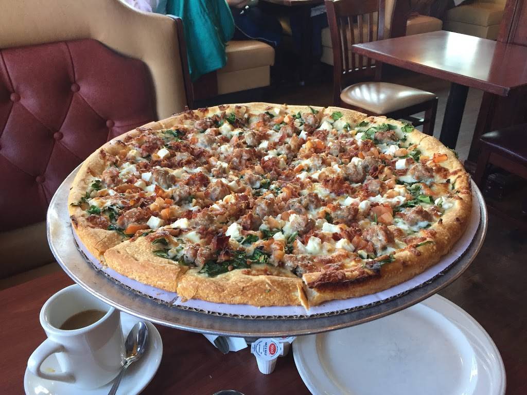 San Remo Restaurant-Pizzeria | restaurant | 135 Main St N, Woodbury, CT 06798, USA | 2032634442 OR +1 203-263-4442