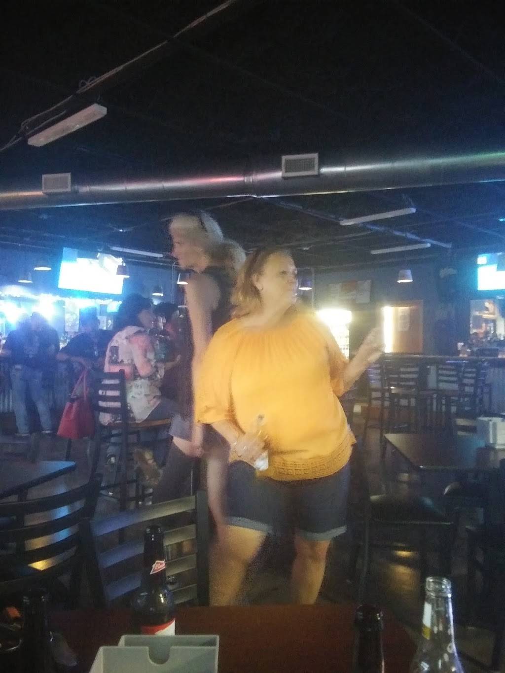 My Place Bar & Grill | restaurant | 811 Foreman Dr, Lafayette, LA 70506, USA | 3374841182 OR +1 337-484-1182