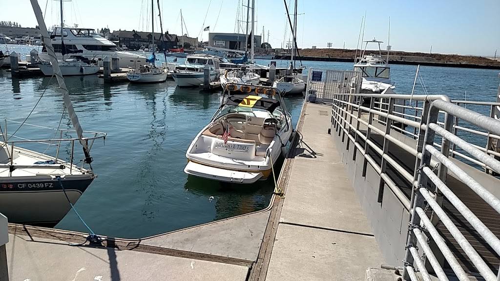 Kincaids Fish, Chop & Steak House | restaurant | 1 Franklin St, Oakland, CA 94607, USA | 5108358600 OR +1 510-835-8600