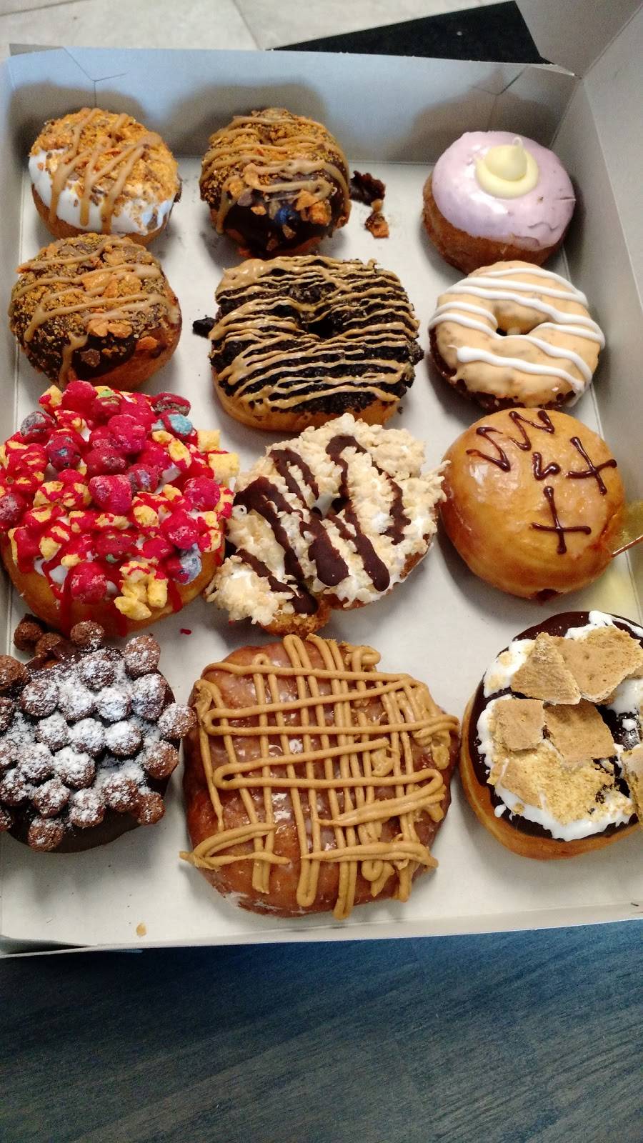 Donut Madness | bakery | 2648 Watt Ave #117, Sacramento, CA 95821, USA | 9164812350 OR +1 916-481-2350