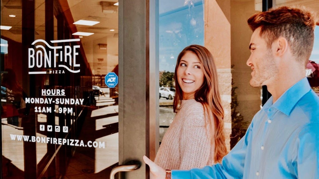Bonfire Pizza | restaurant | 1741 E 9 Mile Rd #8, Pensacola, FL 32514, USA | 8503841003 OR +1 850-384-1003