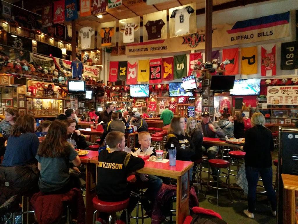 Pooleys Sports Bar and Event Center | restaurant | 5441 High Crossing Blvd, Madison, WI 53718, USA | 6082421888 OR +1 608-242-1888