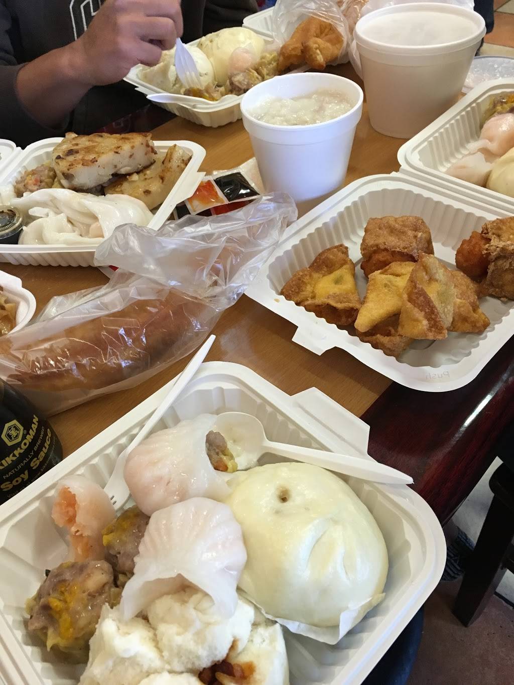 New Hwong Kok | restaurant | 2854 S White Rd, San Jose, CA 95148, USA | 4082701088 OR +1 408-270-1088