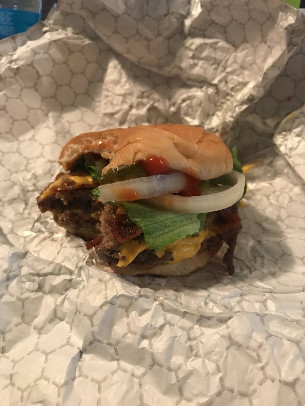 Dairy Queen Store | restaurant | 101 Prairie Rose Ln #1, Solon, IA 52333, USA | 3196242115 OR +1 319-624-2115