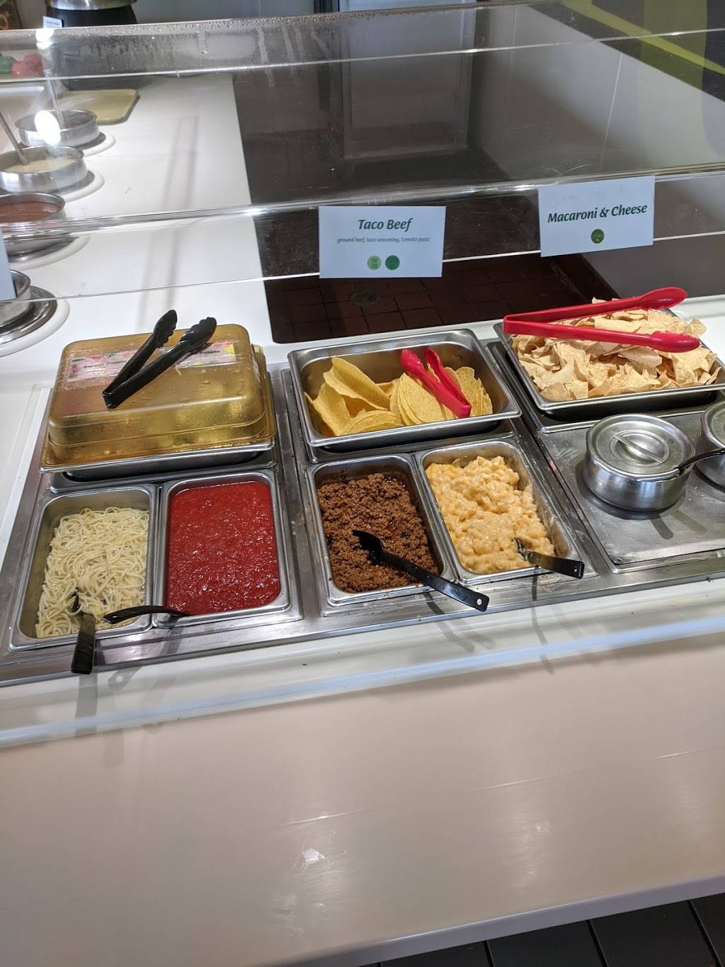 Souper Salad | restaurant | 7019 N Mesa St Suite E, El Paso, TX 79912, USA | 9158335395 OR +1 915-833-5395