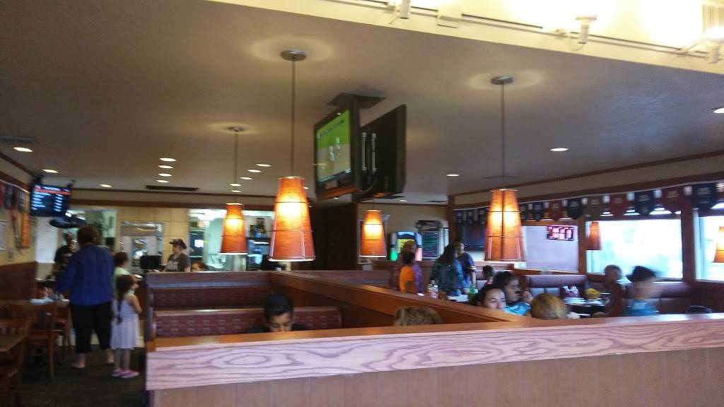 Pizza Hut | restaurant | 120 Stetson Ave, Hemet, CA 92543, USA | 9517651855 OR +1 951-765-1855