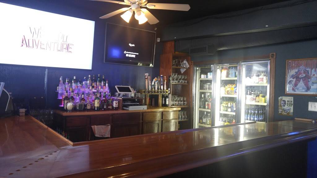 Lakewood Grill | restaurant | 8100 W Colfax Ave, Lakewood, CO 80214, USA | 3032378051 OR +1 303-237-8051