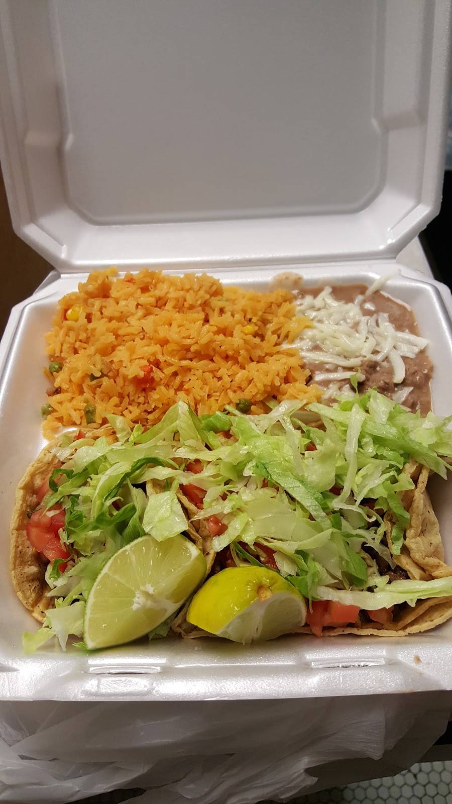 La Cabana De Don Luis | restaurant | 5157 N Lincoln Ave, Chicago, IL 60625, USA | 7732715176 OR +1 773-271-5176