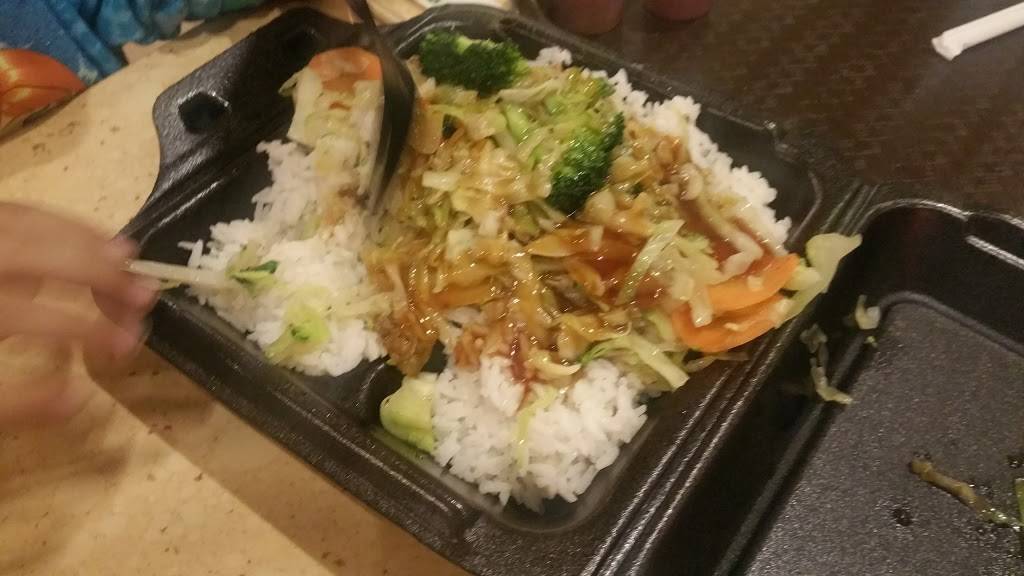 Sarku Japan | restaurant | 328 W Hillcrest Dr Space #FC03, Thousand Oaks, CA 91360, USA | 8057022477 OR +1 805-702-2477