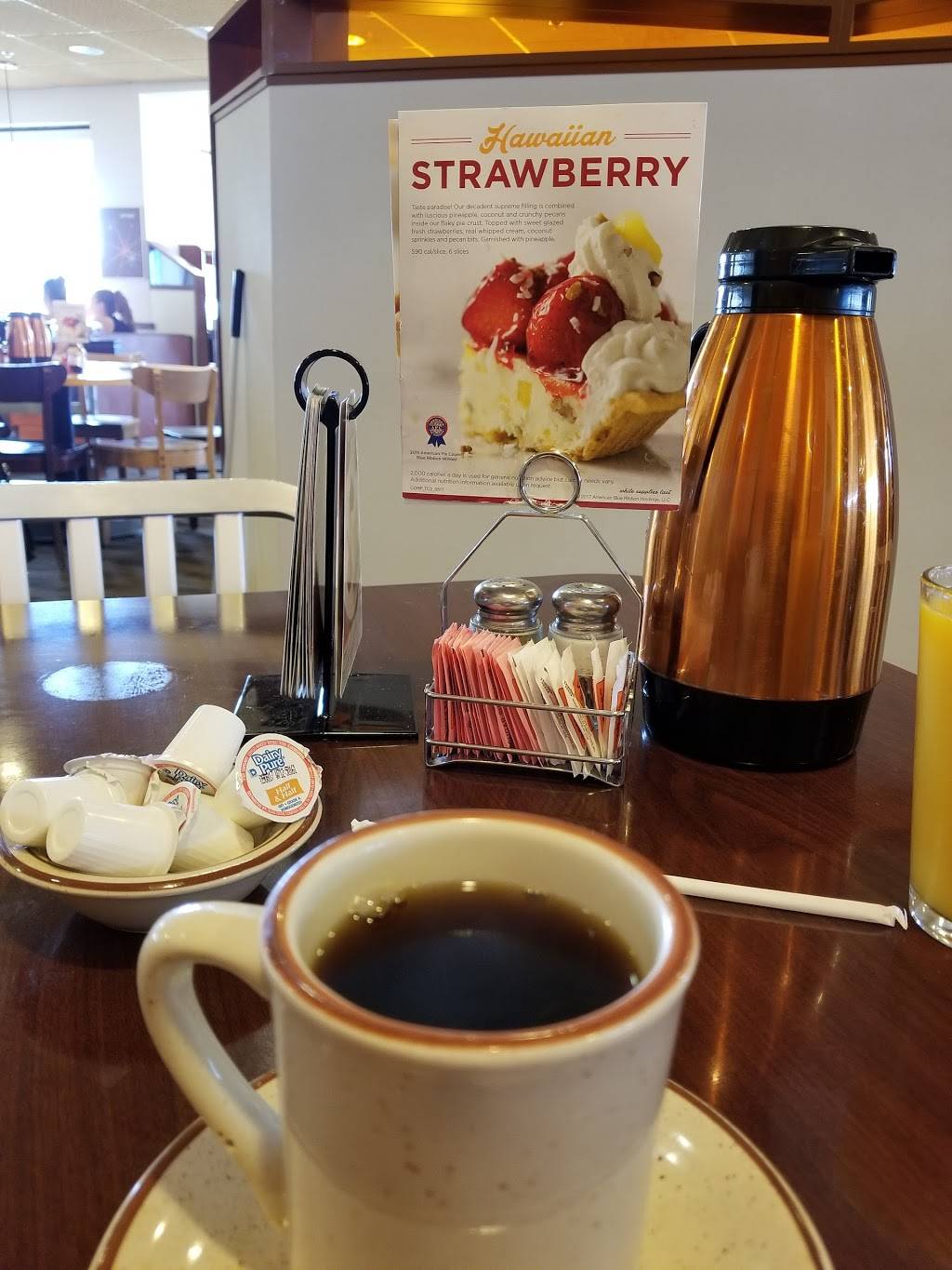 Village Inn | bakery | 4757 Hondo Pass Dr, El Paso, TX 79904, USA | 9157513455 OR +1 915-751-3455