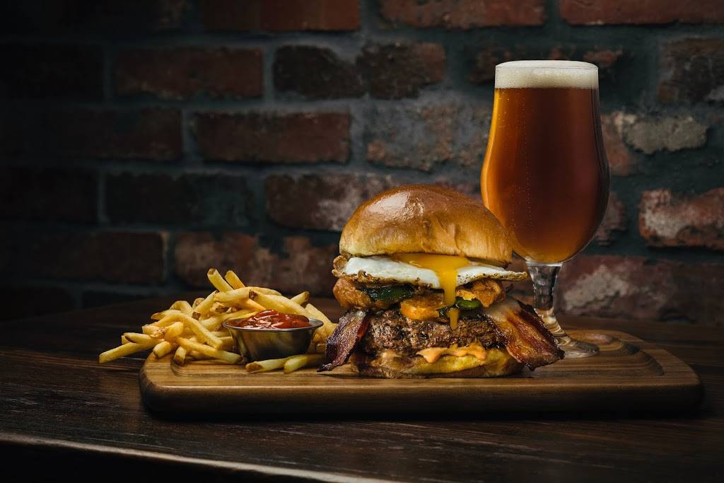 Finneys Crafthouse & Kitchen - Ventura | restaurant | 494 E Main St, Ventura, CA 93001, USA | 8056283312 OR +1 805-628-3312