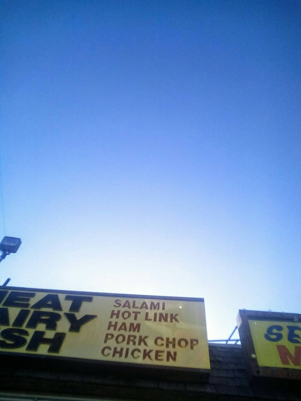 Dock & Carry Seafood | restaurant | 1026 W Century Blvd, Los Angeles, CA 90044, USA | 3237569415 OR +1 323-756-9415