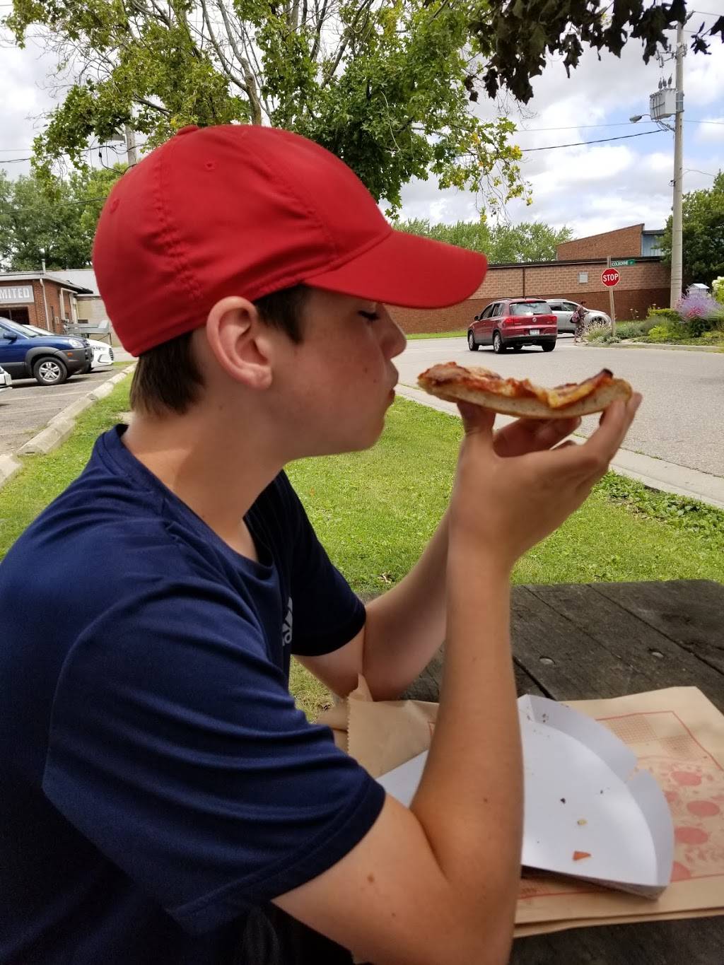 Marias Pizza West | restaurant | 242 Colborne St W, Brantford, ON N3T 1L9, Canada | 5197532500 OR +1 519-753-2500