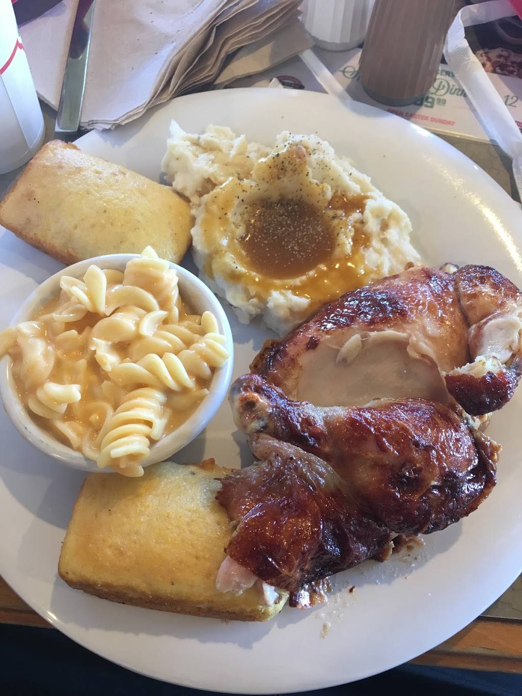 Boston Market | restaurant | 6960 E 22nd St, Tucson, AZ 85710, USA | 5207455600 OR +1 520-745-5600