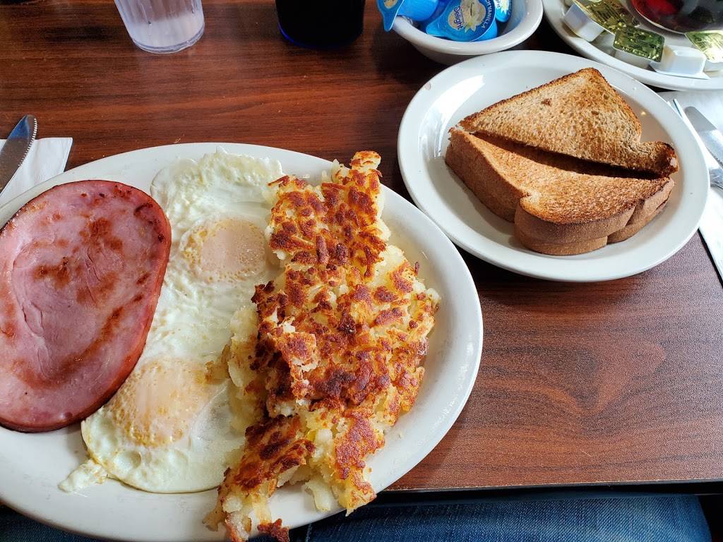 Country Inn | restaurant | 1415 8th Ave, Greeley, CO 80631, USA | 9703538530 OR +1 970-353-8530