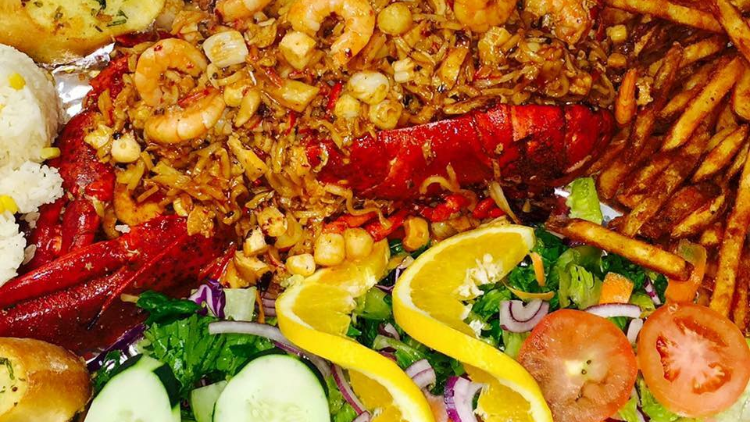 Playas Nayaritas # 3 | restaurant | 3548 W Lawrence Ave, Chicago, IL 60625, USA | 7732278500 OR +1 773-227-8500